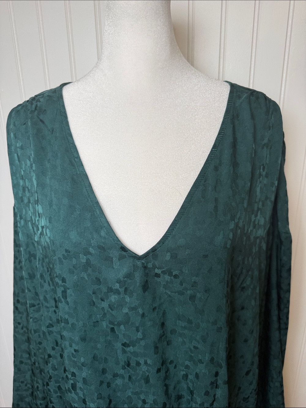 Lane Bryant Emerald Green V-Neck Long Sleeve Blouse